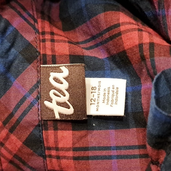 Tea Collection boys 12-18 months plaid button down shirt - Picture 2 of 5